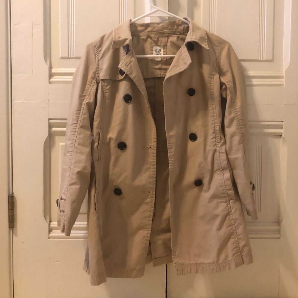 Girls Gap Trenchcoat